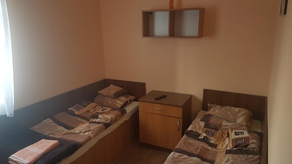 בידגוז'יז' Hostel Rafcar מראה חיצוני תמונה